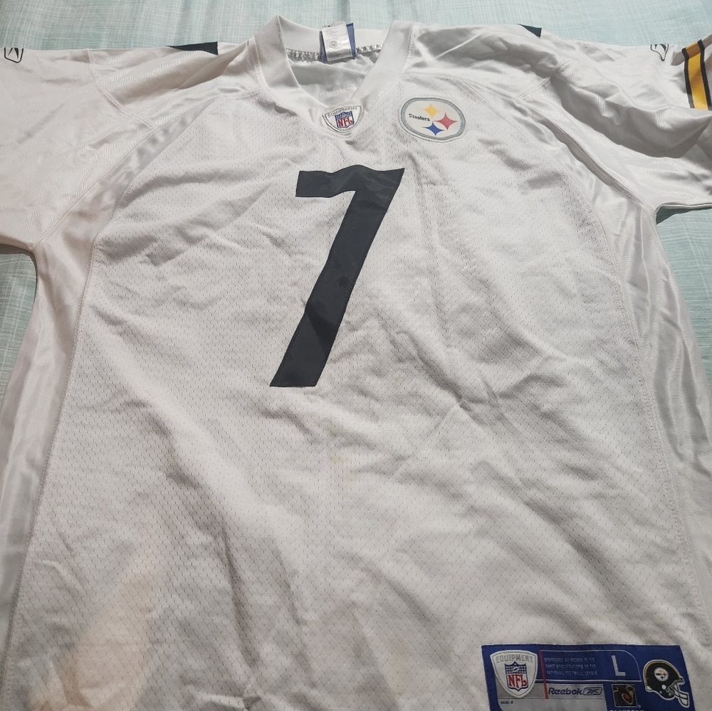 AN AUTHENTIC STEELER NFL JERSEY # 7  ROETHLISBERGER